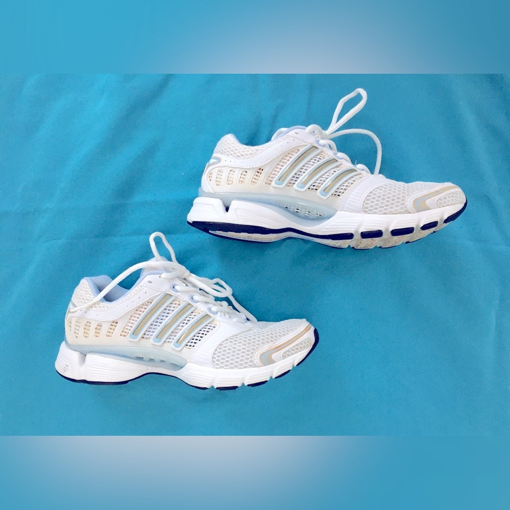 EUC Adidas white/baby blue Climacool breathable lightweight sneakers, size 7